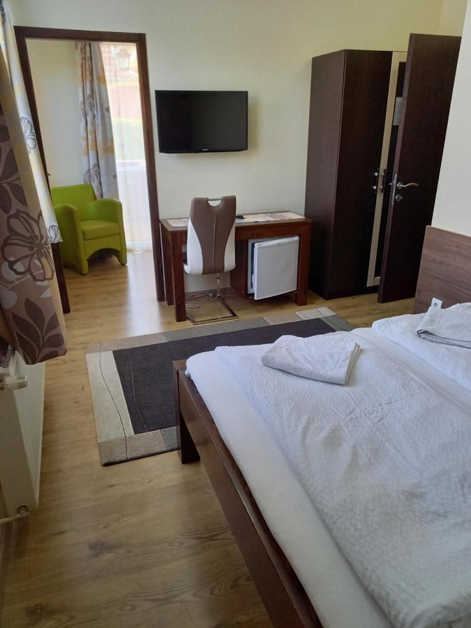 Medea Apartman Bük Exteriör bild