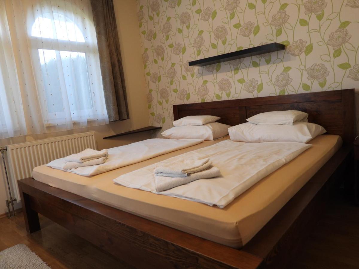 Medea Apartman Bük Exteriör bild