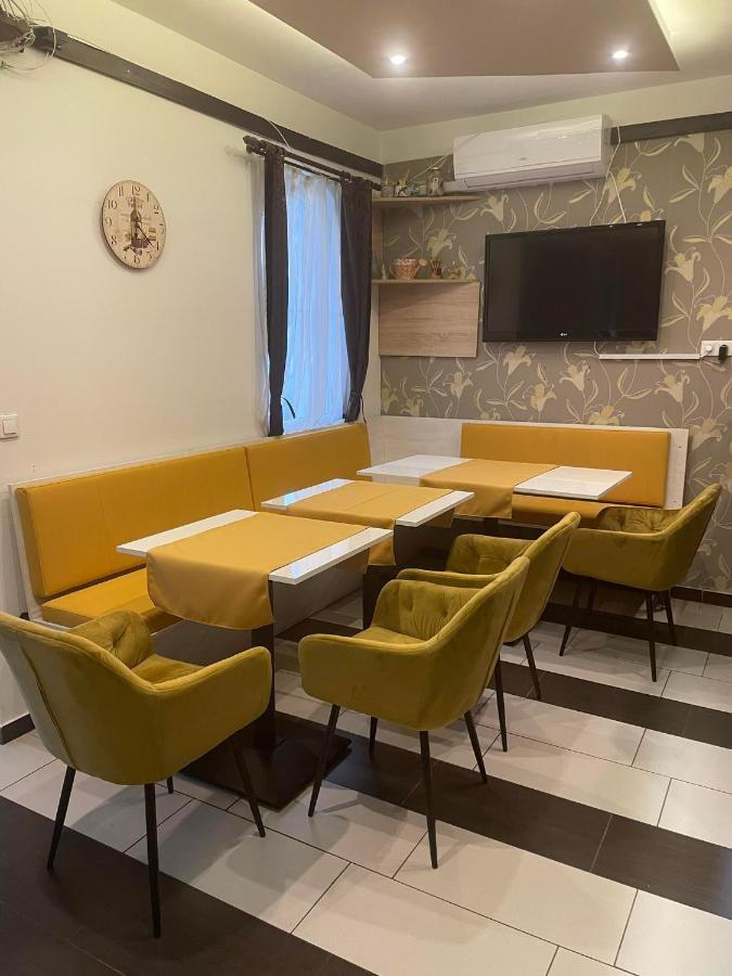 Medea Apartman Bük Exteriör bild